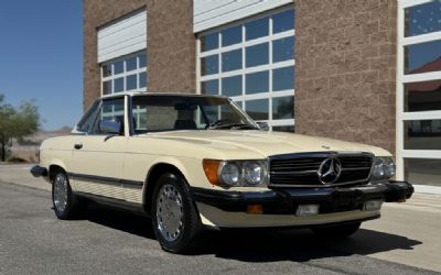 Photo of a 1987 Mercedes-Benz 560 Series Used for sale