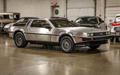 Photo of a 1981 Delorean DMC-12 for sale