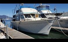 Photo of a 1977 Tolly Craft Tri-Cabin Liveaboard 34FT Boat for sale