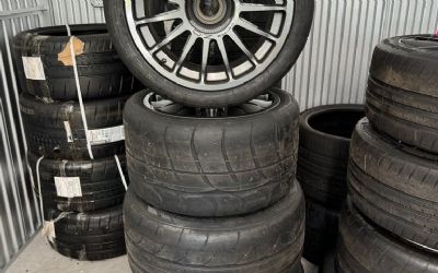 Photo of a Maserati MC12 OZ Racing Wheels & Tires Maserati MC12 OZ Racing Wheels & Tires for sale