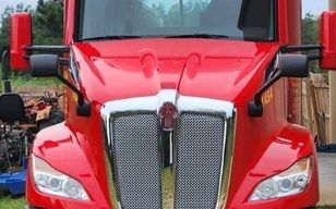 2025 Kenworth T680 