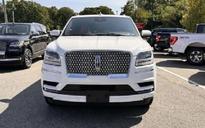 Photo of a 2021 Lincoln Navigator SUV for sale