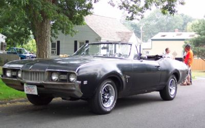 Photo of a 1968 Oldsmobile Cutlass Convertible for sale