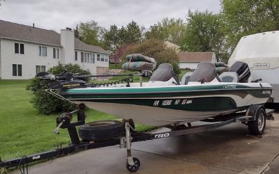 Photo of a 2004 Nitro Tracker Marine NX750 DC Bass B for sale