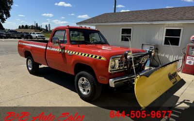 Photo of a 1974 Dodge W200 4DR SUV for sale