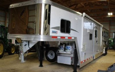 2018 Featherlite 8581 4 Horse Trailer With Living Quarters