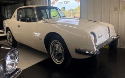 Photo of a 1963 Studebaker Avanti R2 for sale