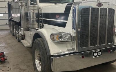 Photo of a 2018 Peterbilt 389 for sale