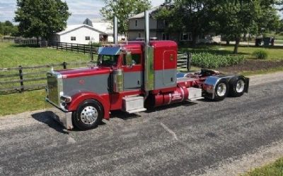 Photo of a 2023 Peterbilt 389 for sale