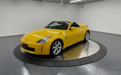 Photo of a 2005 Nissan 350Z Enthusiast 2DR Roadster for sale