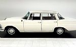 1965 190Dc 4 Door Sedan Thumbnail 2