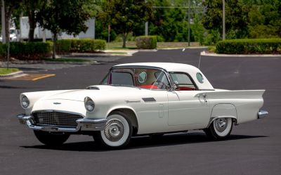 1957 Ford Thunderbird 