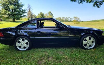 Photo of a 2000 Mercedes-Benz SL 500 Convertible for sale