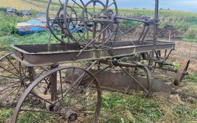 Photo of a 1940 Road Grater Antique for sale