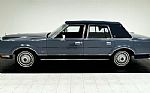 1987 Town Car Sedan Thumbnail 2