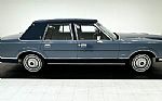 1987 Town Car Sedan Thumbnail 6