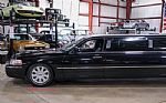 2006 Town Car Limousine Thumbnail 2