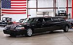 2006 Town Car Limousine Thumbnail 1