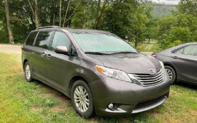 Photo of a 2015 Toyota Sienna XLE 8-Passenger for sale