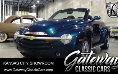 Photo of a 2005 Chevrolet SSR for sale