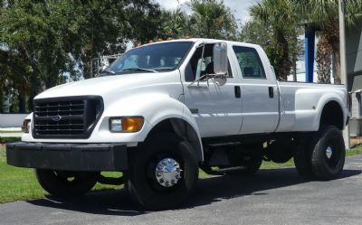 Photo of a 2000 Ford F650 Super Duty Crew Cab Duall 2000 Ford F650 Super Duty Crew Cab Dually for sale