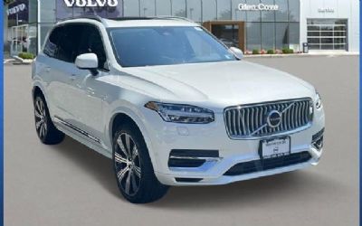 Photo of a 2024 Volvo XC40 SUV for sale