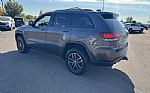 2017 Grand Cherokee Thumbnail 9