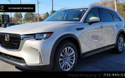 Photo of a 2025 Mazda CX-90 SUV for sale