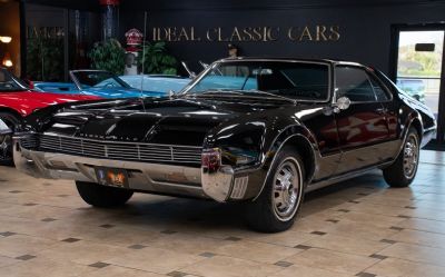 1966 Oldsmobile Toronado 