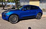 2016 Macan Thumbnail 2