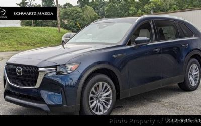 Photo of a 2025 Mazda CX-90 SUV for sale