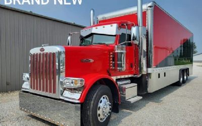 Photo of a 2022 Peterbilt 389 Toterhome for sale