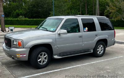 Photo of a 2000 GMC Denali SUV for sale