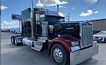 2019 Kenworth W900L