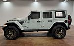 2024 Wrangler Thumbnail 32