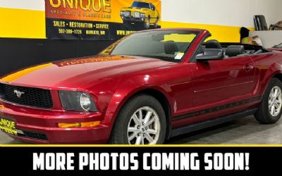 Photo of a 2007 Ford Mustang Convertible for sale