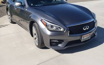 Photo of a 2018 Infiniti Q70 3.7 Luxe for sale