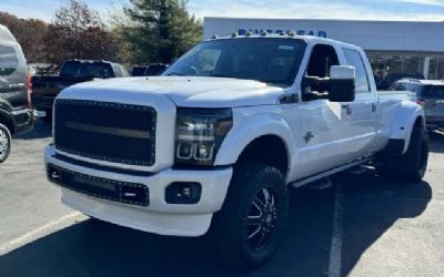 Photo of a 2016 Ford Super Duty F-350 DRW Truck for sale