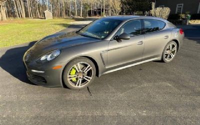 Photo of a 2015 Porsche Panamera S E-Hybrid for sale