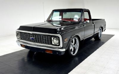 Photo of a 1971 Chevrolet C10 Short Bed Pickup for sale