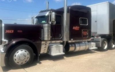 Photo of a 2019 Peterbilt 389 for sale