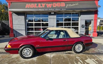 Photo of a 1989 Ford Mustang Convertible for sale