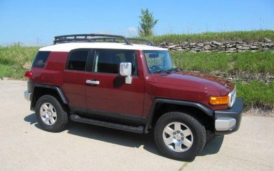 Photo of a 2010 Toyota FJ Cruiser All Options 1 Owner for sale