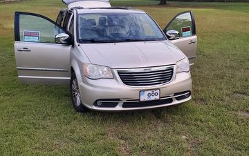 Photo of a 2013 Chrysler Town And Country Touring-L for sale