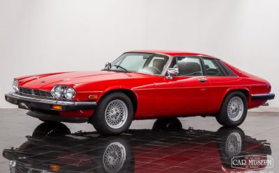 Photo of a 1990 Jaguar XJ-S 1990 Jaguar XJS for sale