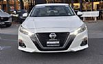 2020 Altima Thumbnail 9