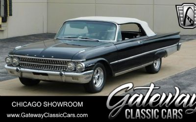 Photo of a 1961 Ford Galaxie Sunliner for sale