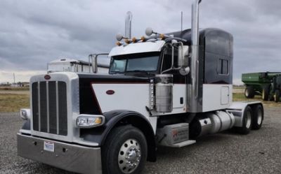 Photo of a 2017 Peterbilt 389 for sale