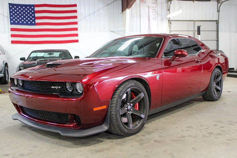 2017 Challenger SRT Hellcat Image