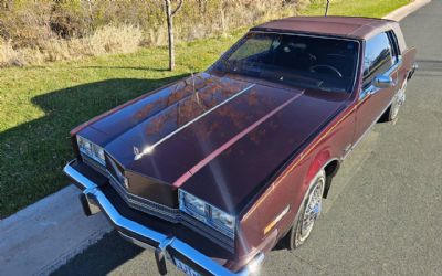 1985 Oldsmobile Toronado Brougham 2DR Coupe